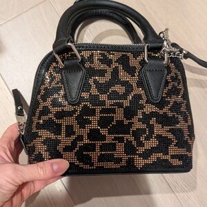 Stylish Black and Gold Women's Handbag